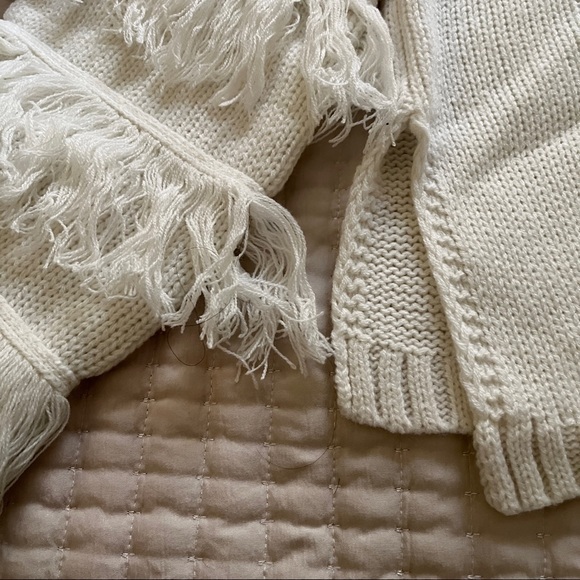 Francesca’s (NWT) Boho Sweater - Picture 4 of 7